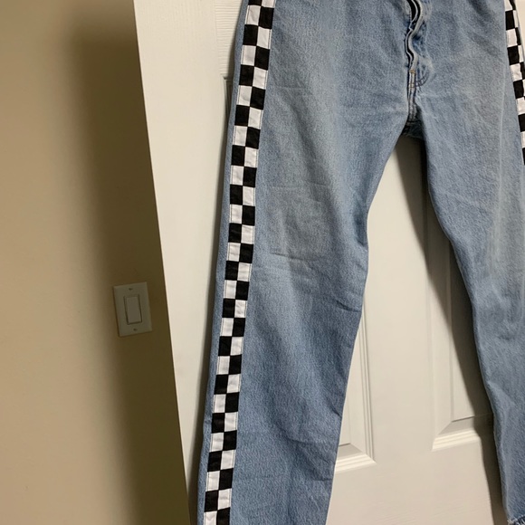 Jeans - Picture 2 of 3